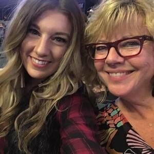 Meet your Posher, Ursula